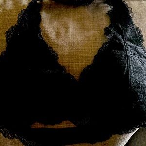 Woman’s  Gilly hicks black lace halter bralette large